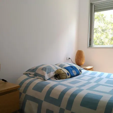 Apartment Stylish Flat, 2 Bathrooms And Swimming Pool, Next To The Beach!