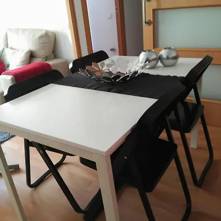 Stylish Flat, 2 Bathrooms And Swimming Pool, Next To The Beach! *
