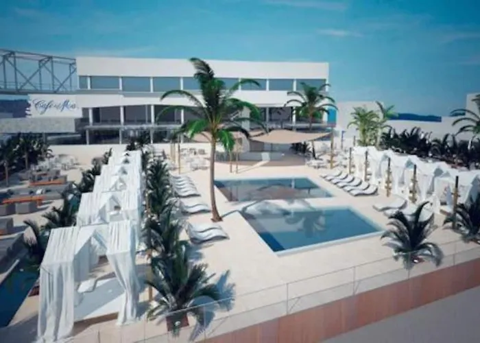 דירה 2 Bedrooms And 2 Bathrooms For 5 Pax, Swimming Pool, Free Parking And Near The Beach! סנט אדריה דה בסוס